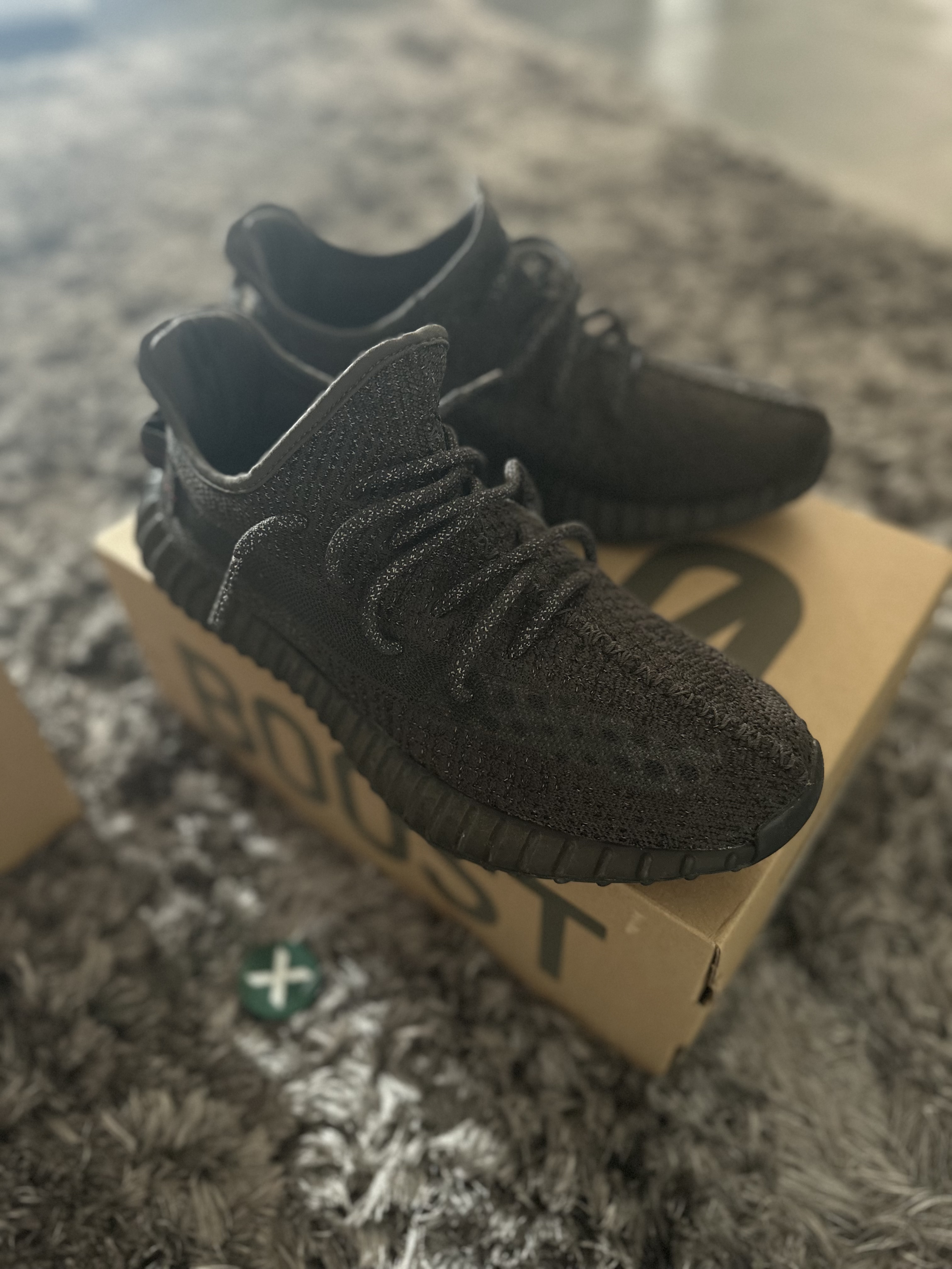 350 static black