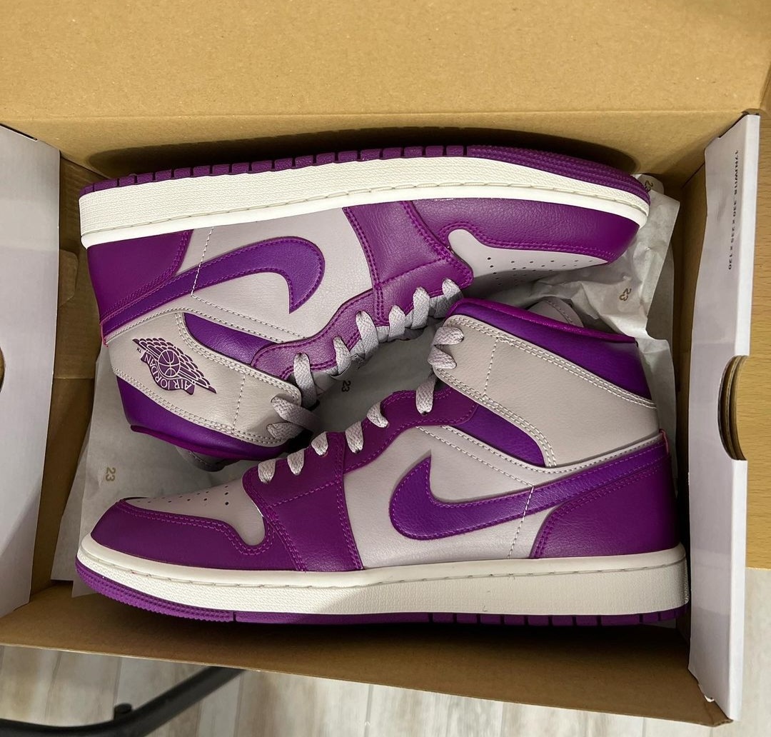 air-jordan-1-mid-amethyst-hypedro