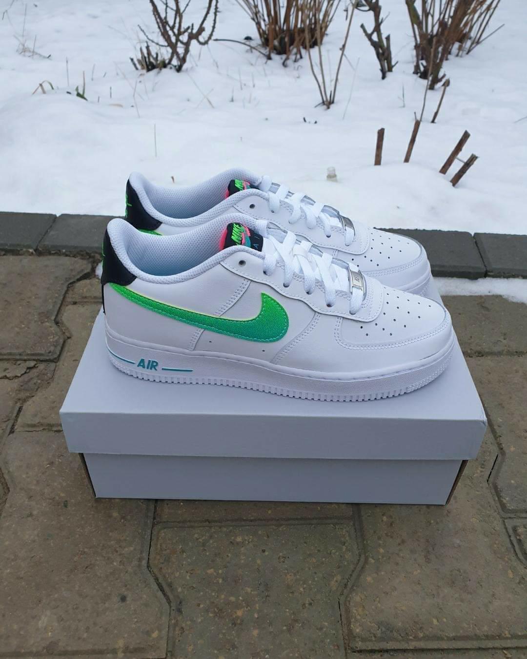 air force 1 green swoosh