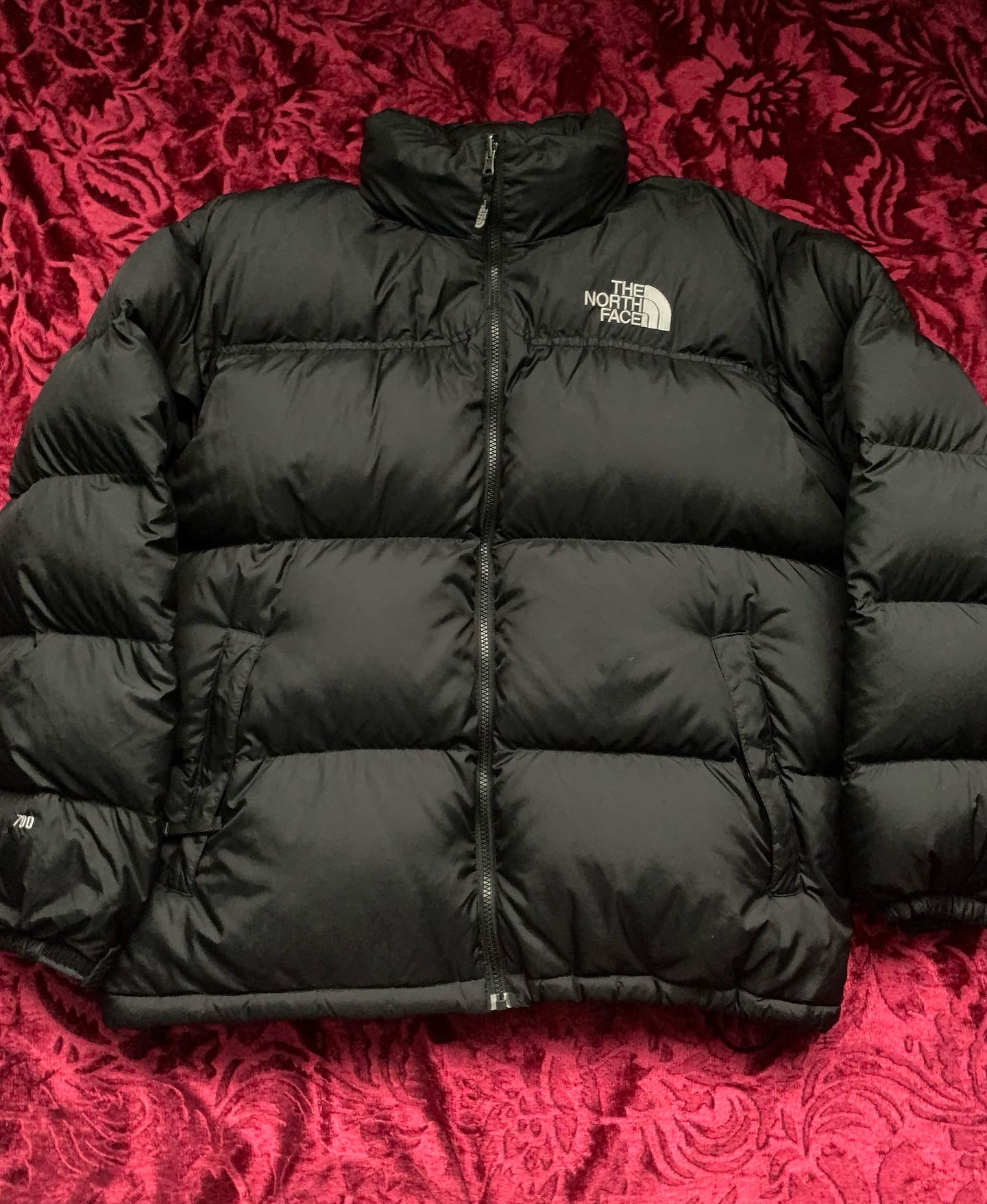 The North Face Nuptse 700 - HypedRo