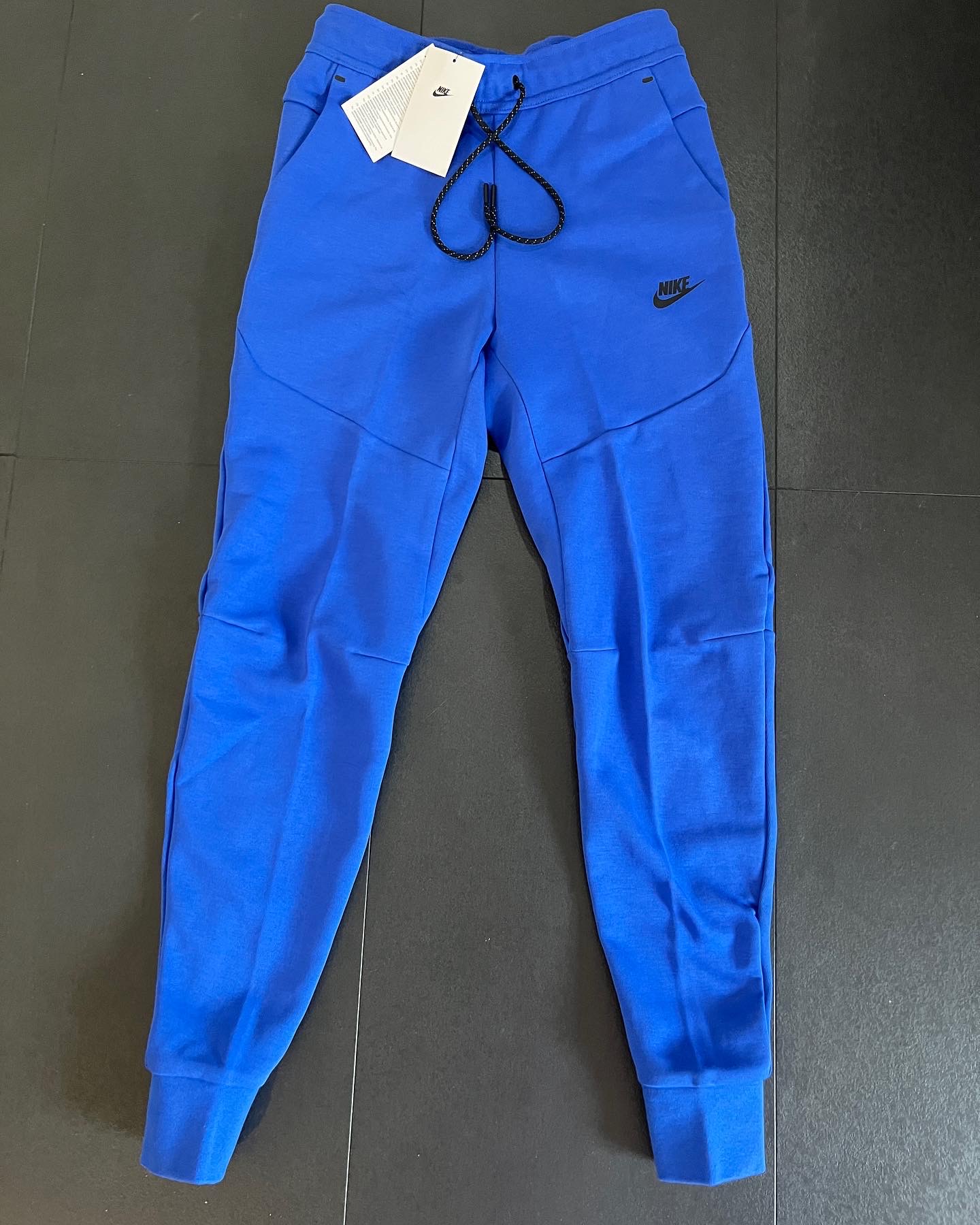 Nike Tech pants HypedRo